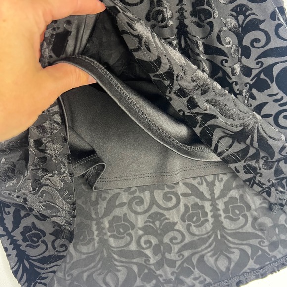 Vintage Francesca's Velvet Burnout Halter Top Damask Goth Vamp Witchy Punk Y2K M - Picture 7 of 12